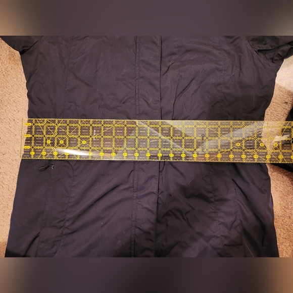 L.L.Bean Black Fur Lined Hooded Coat - Picture 8 of 12